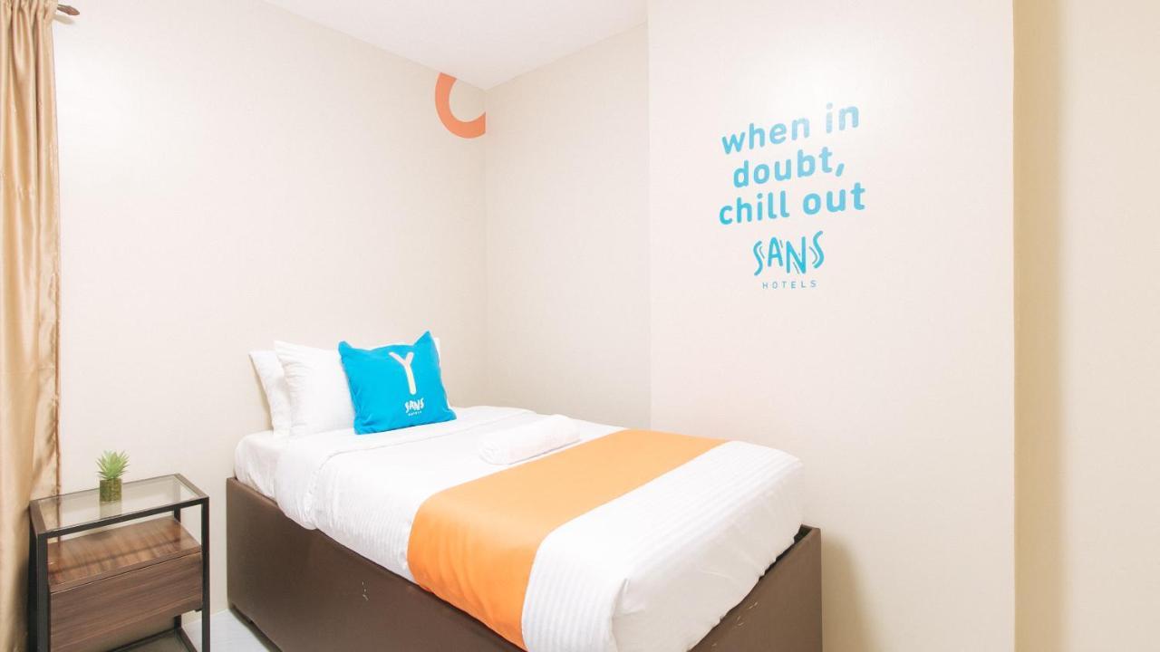 Sans Hotel At Algers Suites Marikina By Reddoorz المظهر الخارجي الصورة